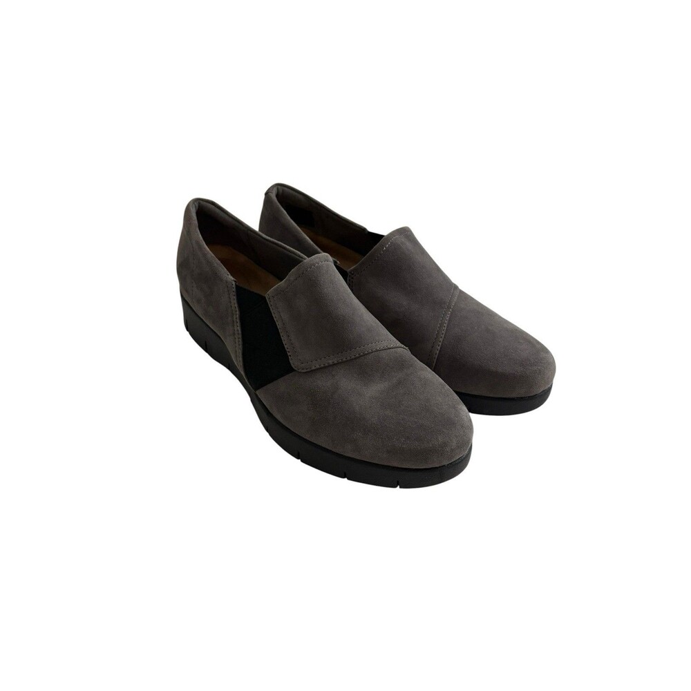 Clarks Size 8.5 Womens Grey Suede Daelyn Monarch Slip on Comfort Loafer Shoes